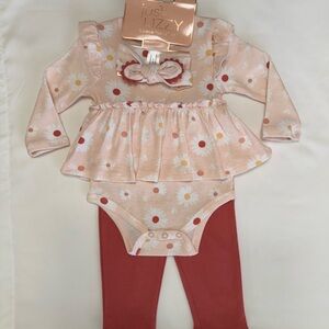 Just Lizzy Baby Girl 3 piece set Onesie Bodysuit Pants Outfit 6/9 months 6M 9M